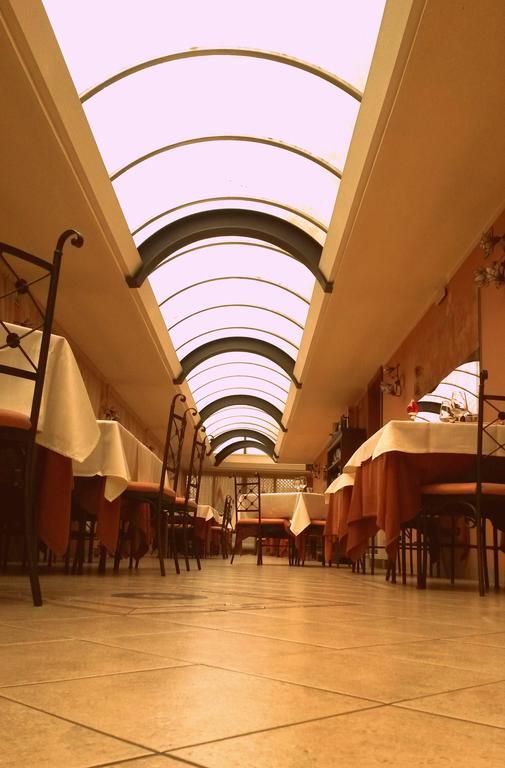 Hotel De Paris Τέρνι Εξωτερικό φωτογραφία