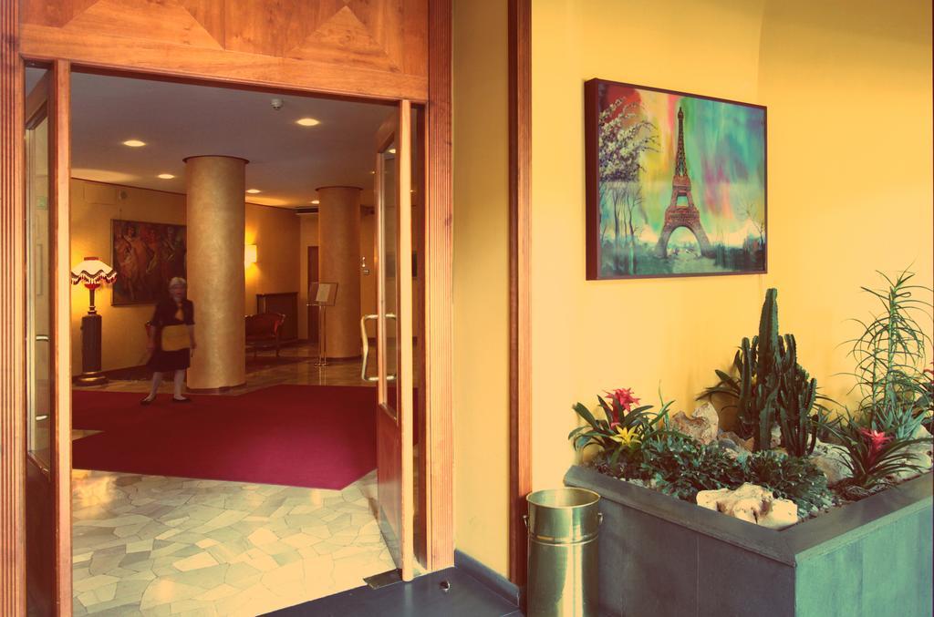 Hotel De Paris Τέρνι Εξωτερικό φωτογραφία