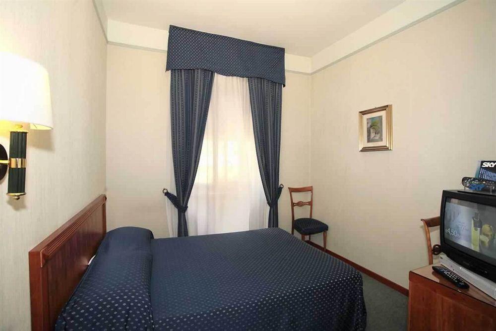 Hotel De Paris Τέρνι Εξωτερικό φωτογραφία