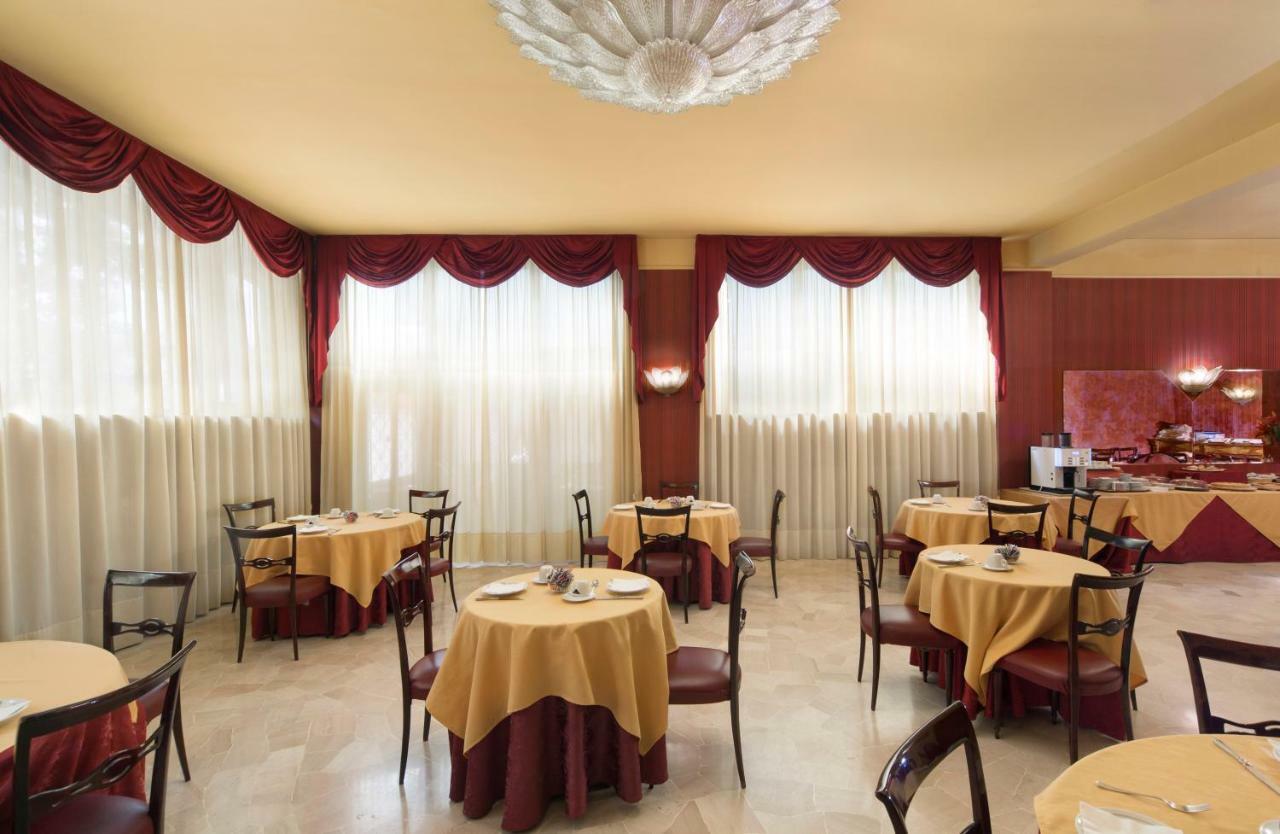 Hotel De Paris Τέρνι Εξωτερικό φωτογραφία