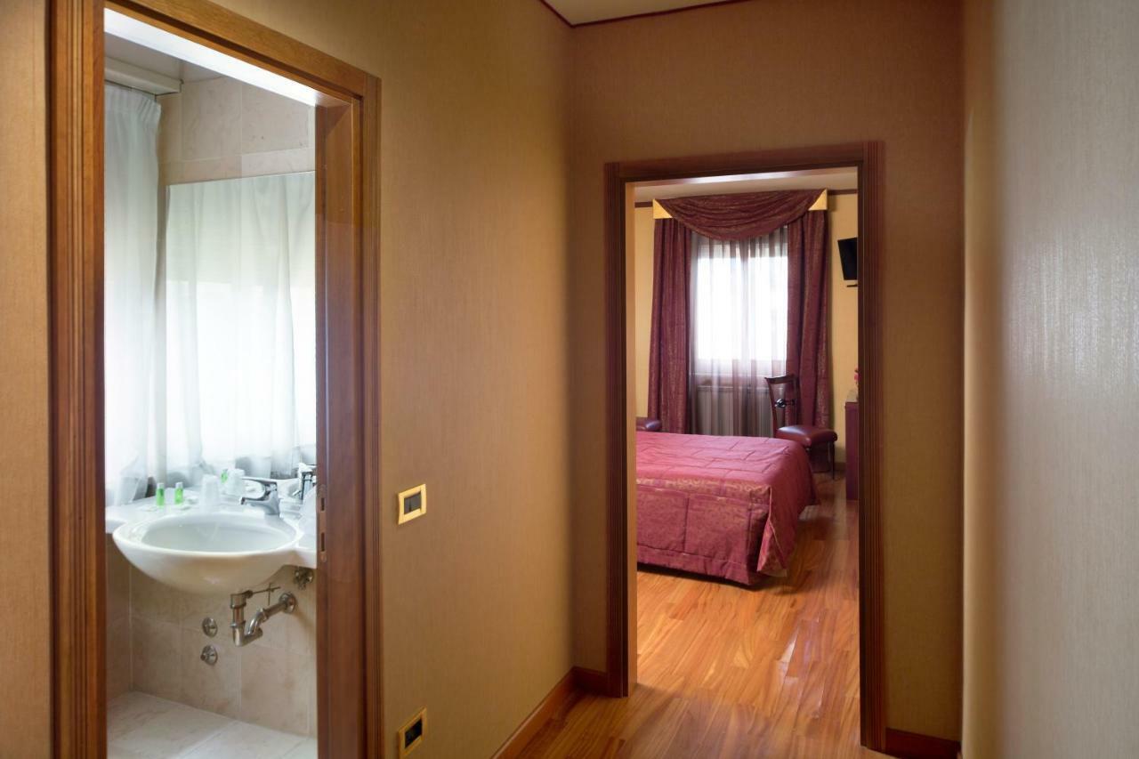 Hotel De Paris Τέρνι Εξωτερικό φωτογραφία